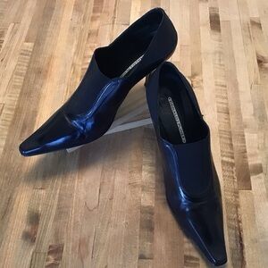 Donald Pliner Mato S4 Black Leather Elastic Gusset Pointy Toe Booties si…